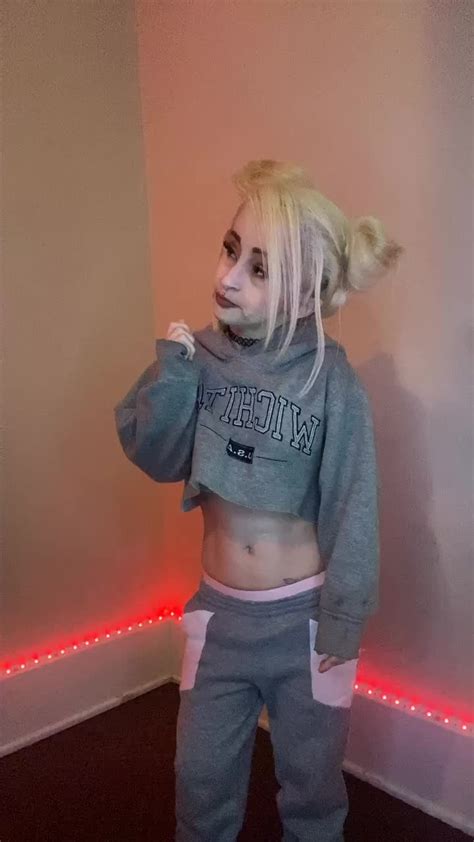 Tiny texie leaked onlyfans - Dec 25, 2023 · In a shocking turn of events, it has been reported that intimate photos and videos of popular OnlyFans model Tiny Texie have been leaked online. The leak, which is said to contain explicit content, has sparked outrage among her fans and followers. 